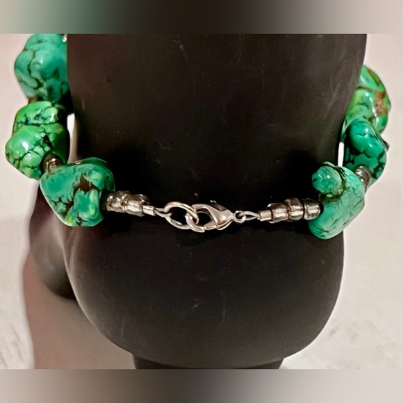 Turquoise Handmade Beaded Ankle Bracelet with Clear Seed Bead Accents - Picture 2 of 5